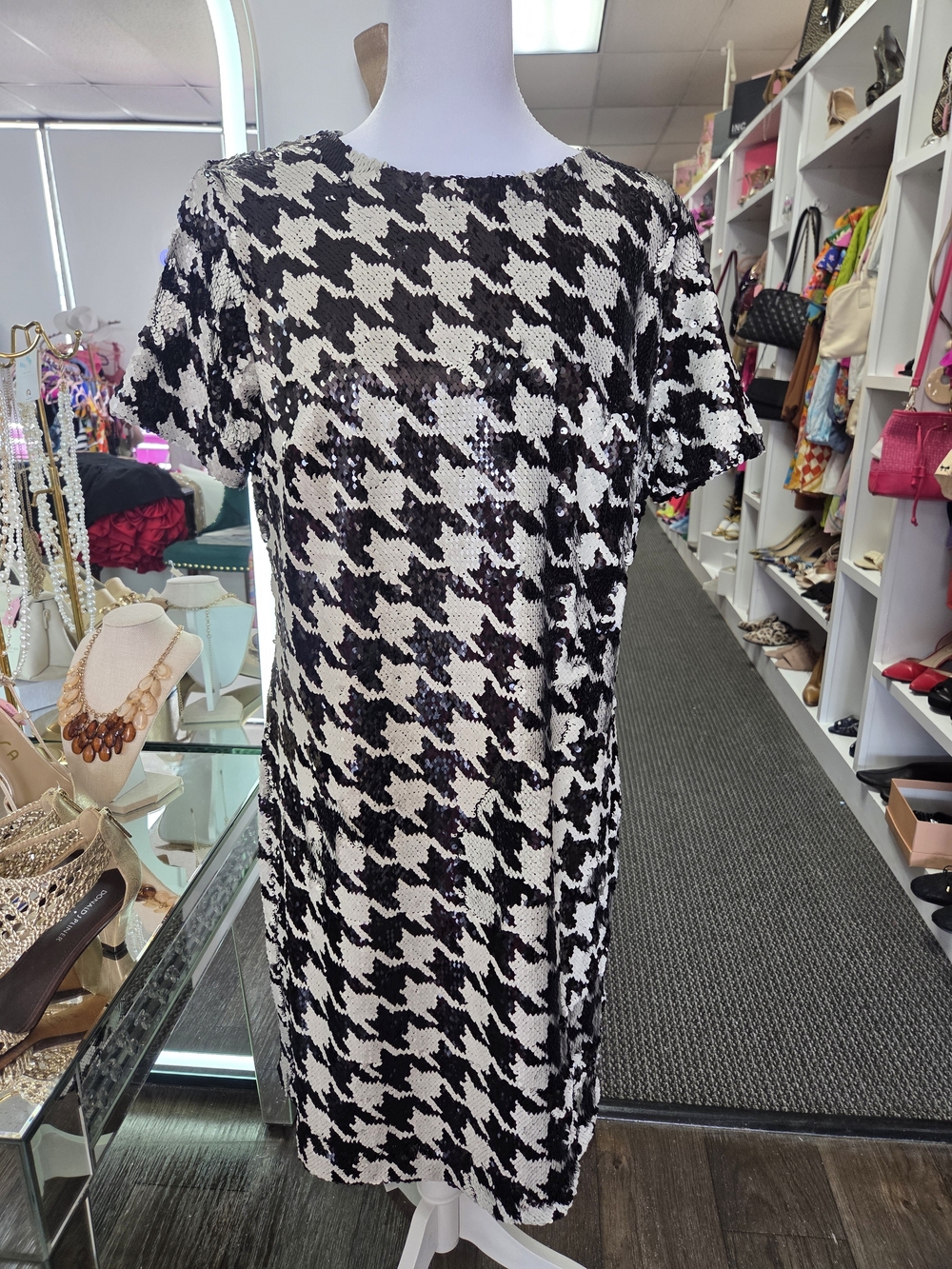 Ann Taylor Black & White Houndstooth Sequin Shift Dress
